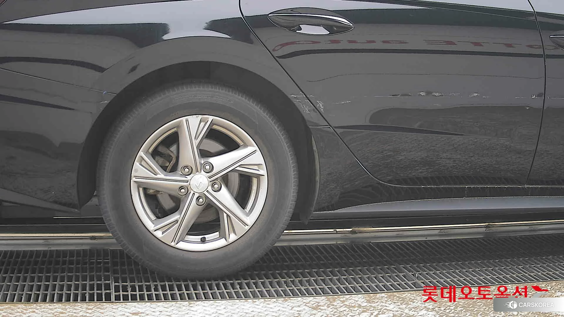 Hyundai Sonata id 3882033 из Кореи 16