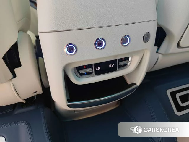 Mercedes-Benz V-class id 4275539 из Китая 16