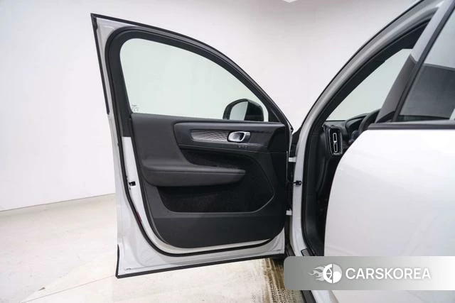 Volvo XC40 id 3857770 из Китая 16