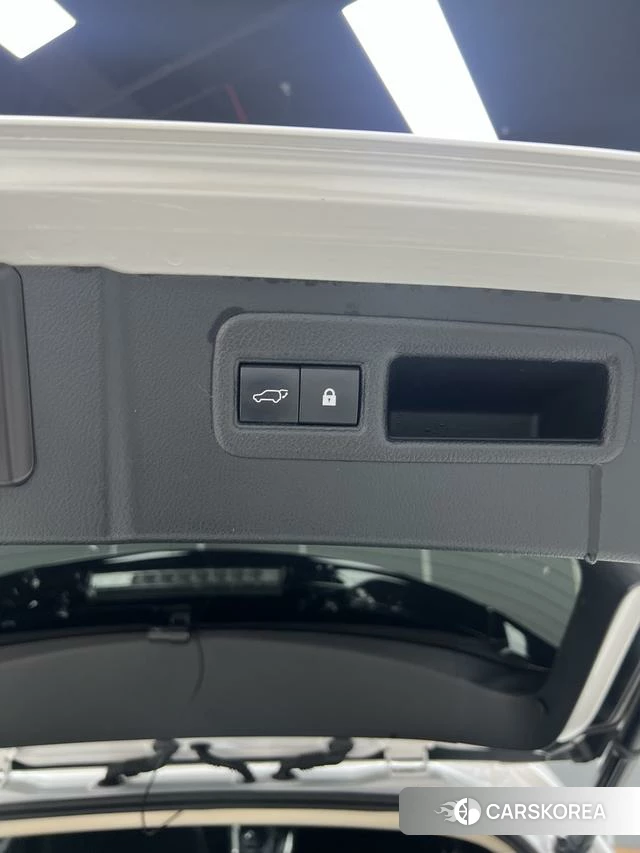 Lexus NX id 4218709 из Китая 16