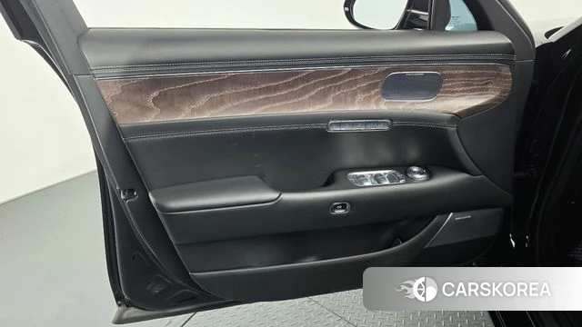 Genesis G90 (RS4) id 4421991 из Кореи 16