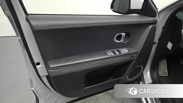 Hyundai Ionic 5 id 4541403 из Кореи 16