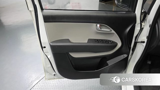 Kia The New Kia Ray id 4763477 из Кореи 16