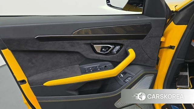 Lamborghini Urus id 4592378 из Кореи 16