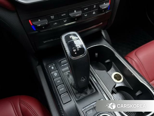 Maserati Ghibli id 4213912 из Китая 16