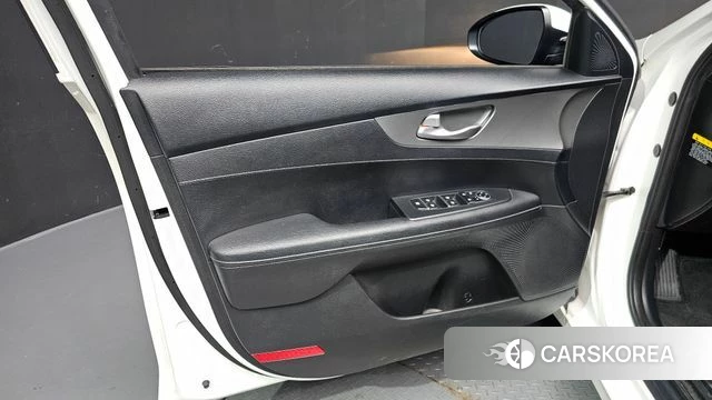 Kia Come New K3 id 4543177 из Кореи 16