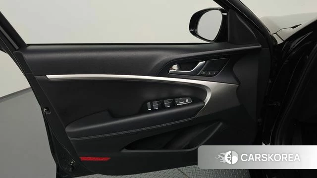 Genesis The New G70 Shooting Brake id 4880685 из Кореи 16