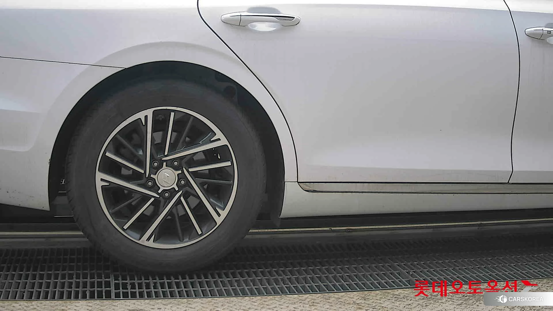 Hyundai Grandeur id 4289415 из Кореи 16