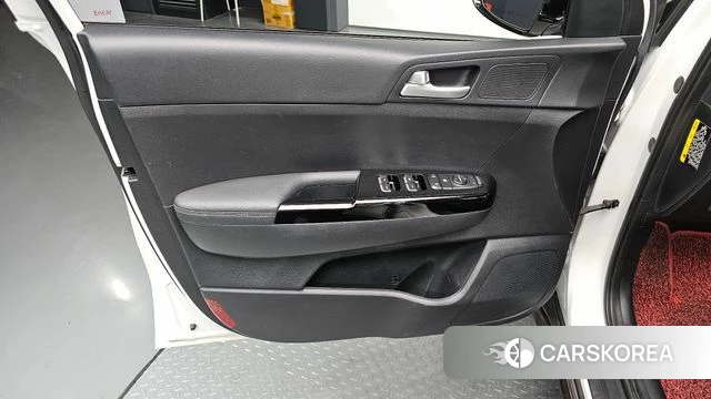 Kia Sportage The Bold id 4574321 из Кореи 16