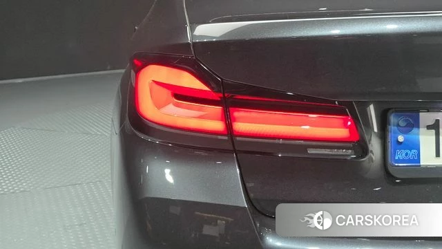 BMW 5 Series (G30) id 4744677 из Кореи 16