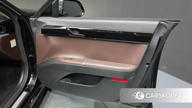 Hyundai Grandeur Hybrid (GN7) id 4337196 из Кореи 16
