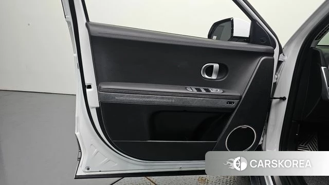 Hyundai Ionic 5 id 4764286 из Кореи 16