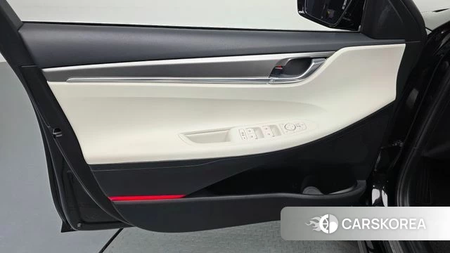 Hyundai The New Grandeur IG id 4369989 из Кореи 16