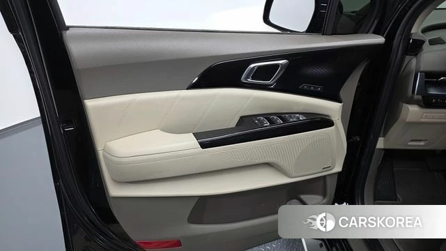 Kia Carnival 4th generation id 4423820 из Кореи 16