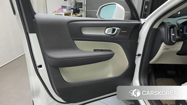 Volvo XC40 id 4249125 из Кореи 16