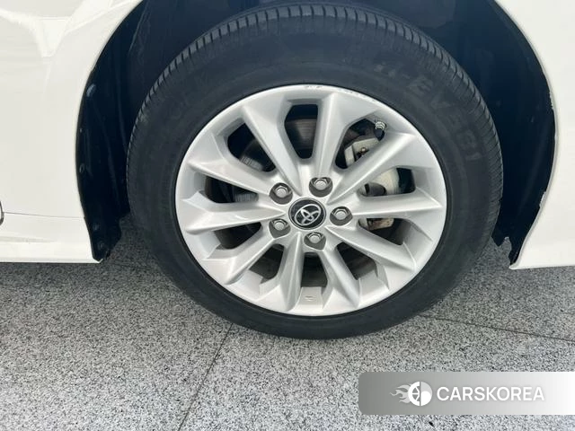 Toyota Corolla id 4272879 из Китая 16