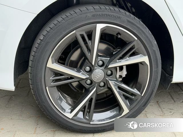 Audi A3 id 4380419 из Китая 16