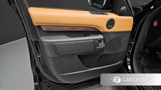Land Rover Discovery 5 id 4658018 из Кореи 16