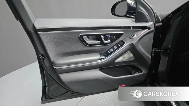Mercedes-Benz S-Class W223 id 4501129 из Кореи 16