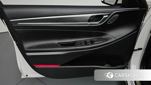 Hyundai Grandeur IG Hybrid id 4496791 из Кореи 16