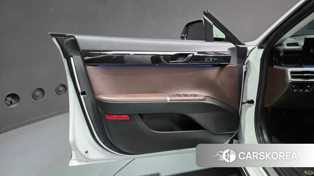 Hyundai Grandeur Hybrid (GN7) id 4635831 из Кореи 16