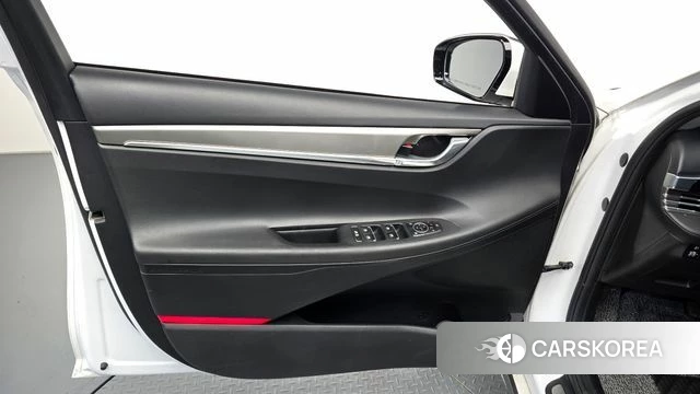 Hyundai The New Grandeur IG Hybrid id 4561506 из Кореи 16