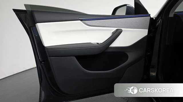 Tesla Model Y id 4691171 из Кореи 16