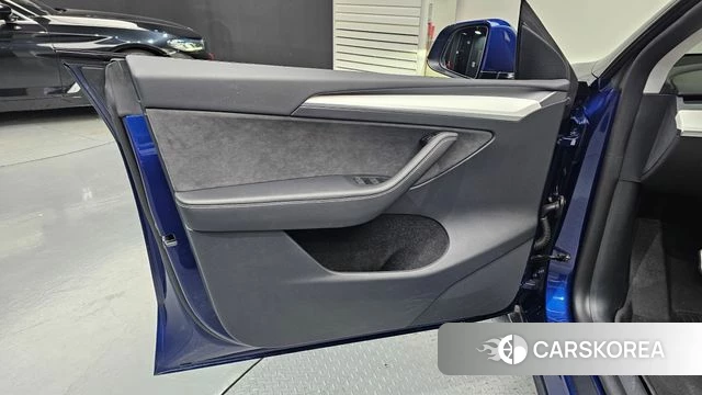 Tesla Model Y id 4863187 из Кореи 16