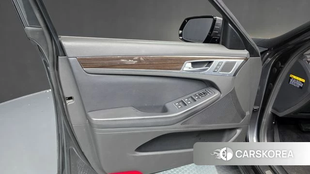 Genesis G80 id 4471369 из Кореи 16