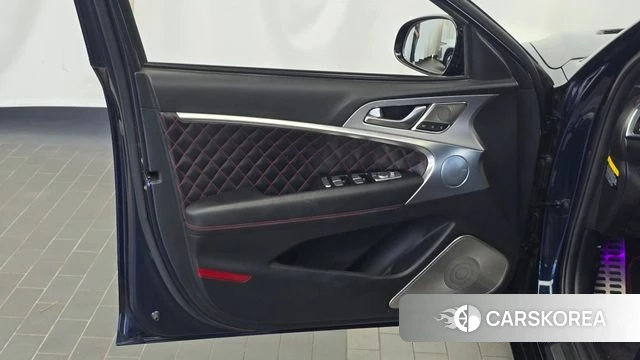 Genesis G70 id 4856560 из Кореи 16