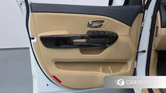 Kia The New Carnival id 4658064 из Кореи 16