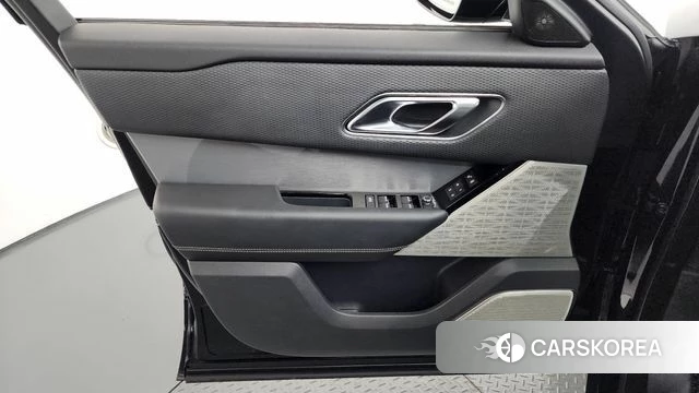 Land Rover Range Rover Velar id 4693662 из Кореи 16