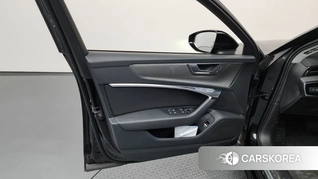 Audi A6 (C8) id 4344912 из Кореи 16