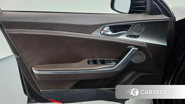 Kia Stinger id 4780883 из Кореи 16