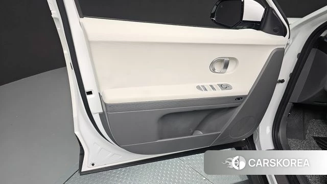 Hyundai Ionic 5 id 4194475 из Кореи 16