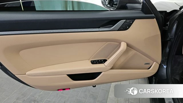 Porsche 911(992) id 4361671 из Кореи 16