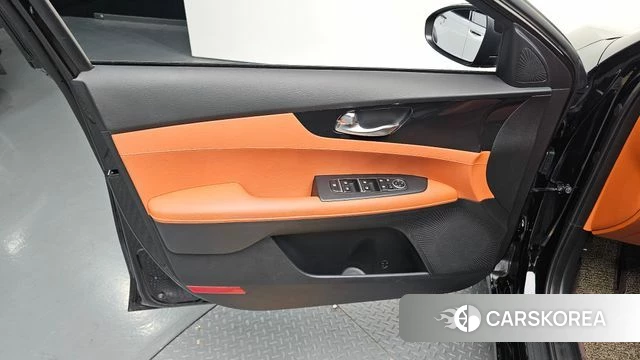Kia The New K3 2nd generation id 4555163 из Кореи 16