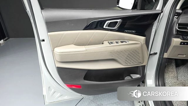 Kia The New Carnival 4th Generation id 4302288 из Кореи 16