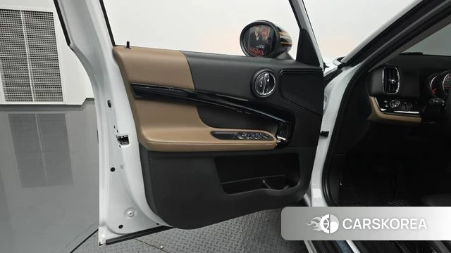Mini Cooper D Countryman id 4483389 из Кореи 16