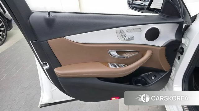 Mercedes-Benz E-Class W213 id 4759067 из Кореи 16