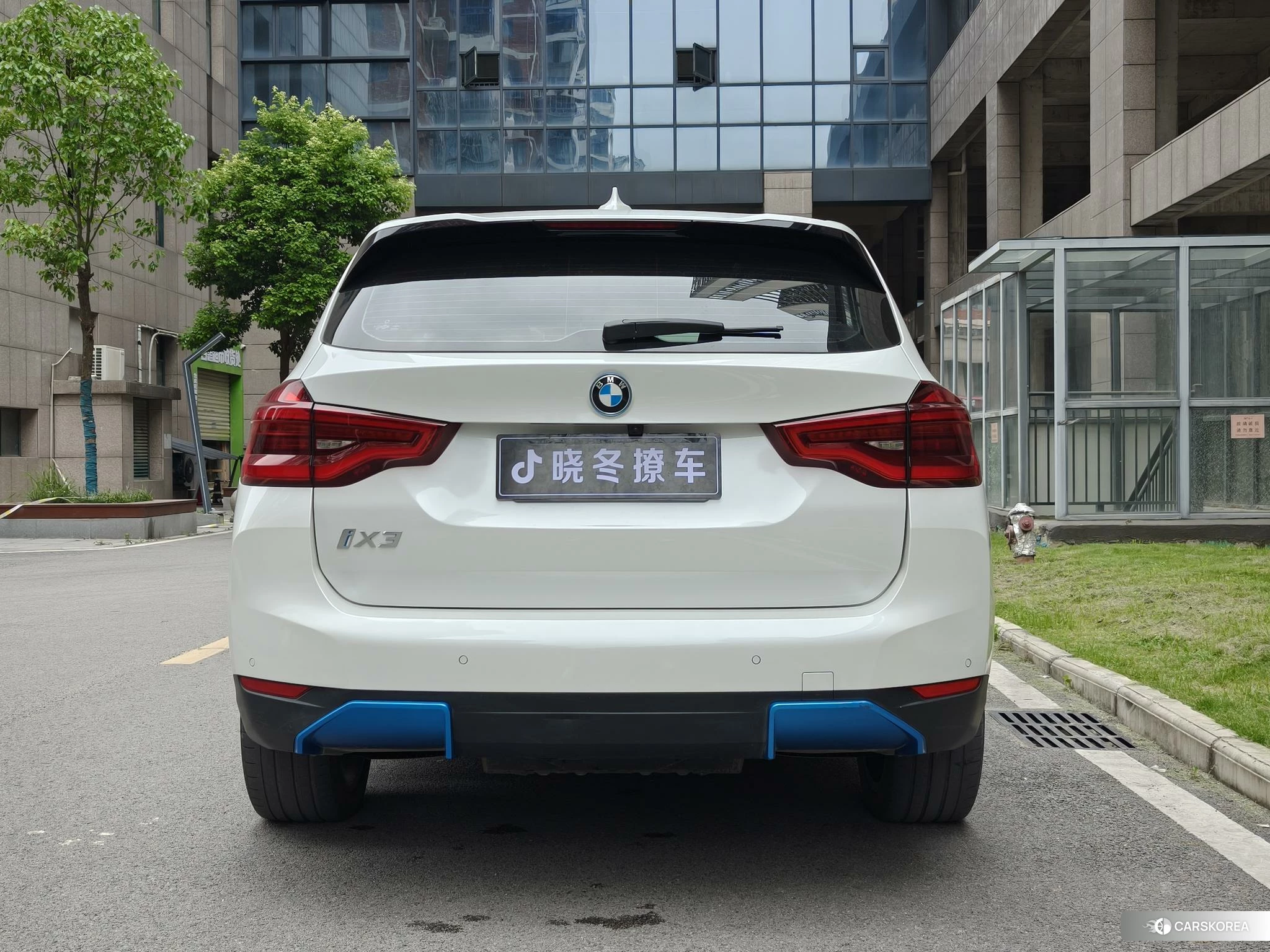 BMW iX3 id 4514720 из Китая 16