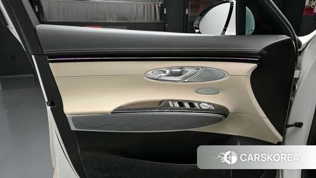 Genesis GV70 id 4186674 из Кореи 16