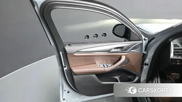 BMW X4 (G02) id 4917148 из Кореи 16