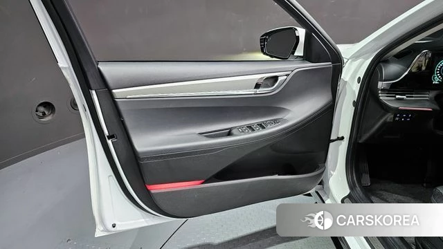 Hyundai The New Grandeur IG Hybrid id 4316203 из Кореи 16
