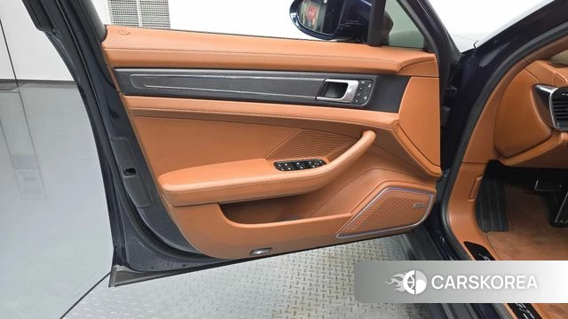Porsche Panamera (971) id 4624764 из Кореи 16