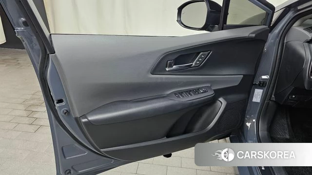 Toyota Prius 5th Generation id 4640357 из Кореи 16