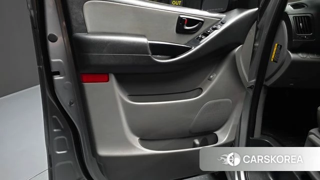 Hyundai The New Grand Starex id 4845877 из Кореи 16
