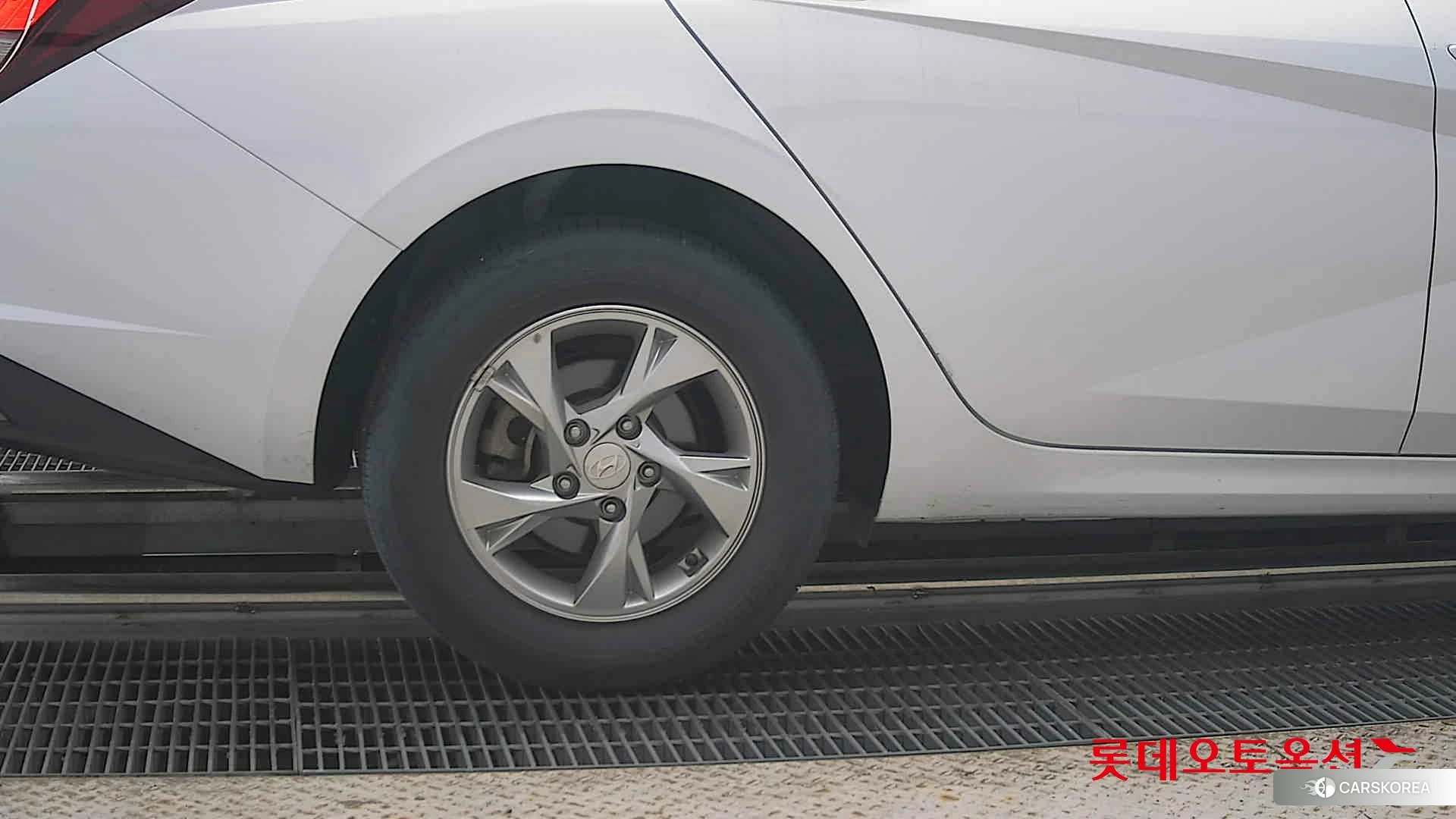 Hyundai Avante id 4674130 из Кореи 16