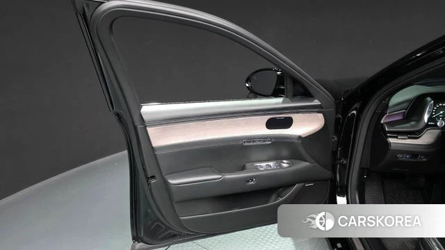 Genesis G90 (RS4) id 4354455 из Кореи 16