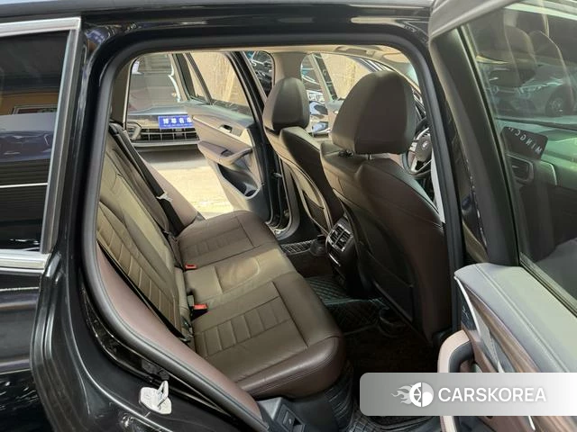 BMW X3 id 4256015 из Китая 16
